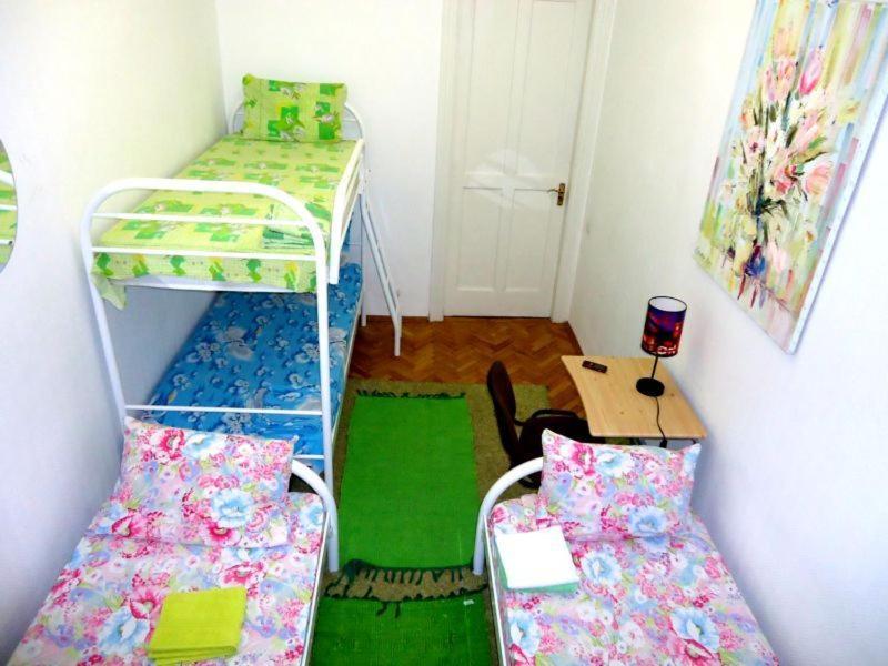 Hostel Kreshatik Kiev Værelse billede