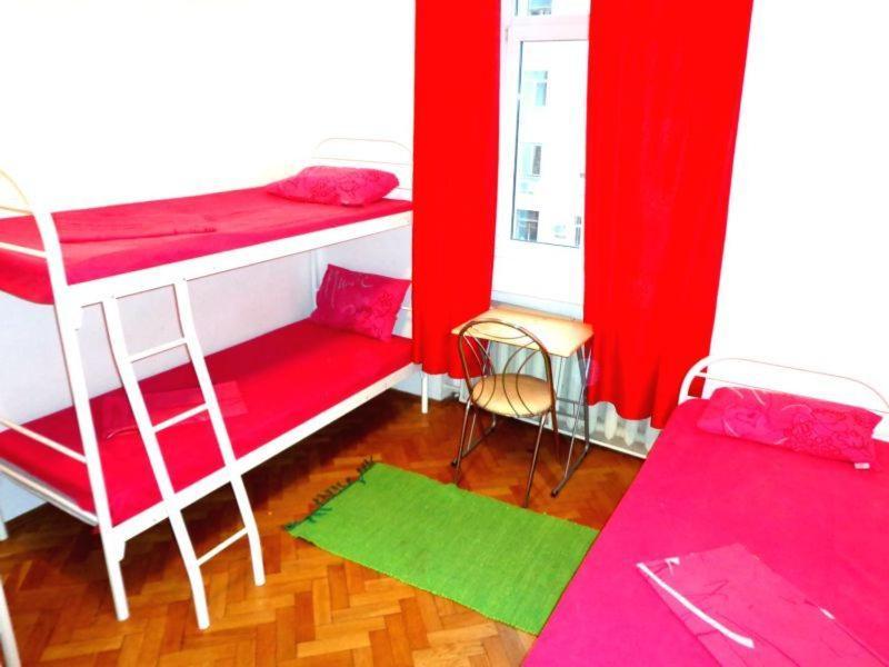 Hostel Kreshatik Kiev Værelse billede
